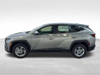 New 2026 Hyundai Tucson SE AWD/4WD video 2