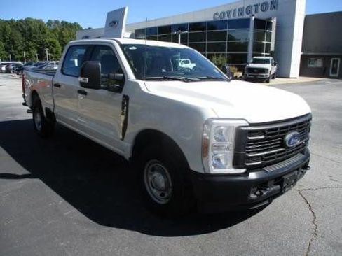 Used 2023 Ford F250 XL image 2