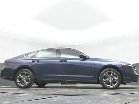 New 2026 Honda Accord EX-L image 46