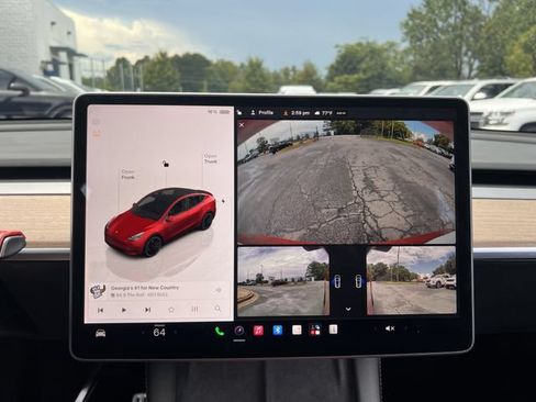 Used 2022 Tesla Model Y Performance AWD/4WD image 21