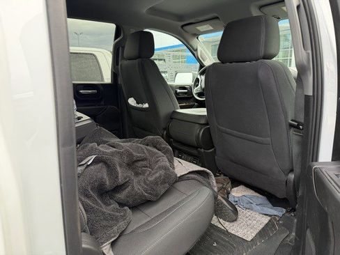 Used 2020 Chevrolet Silverado 2500 LT w/ Convenience Package image 12