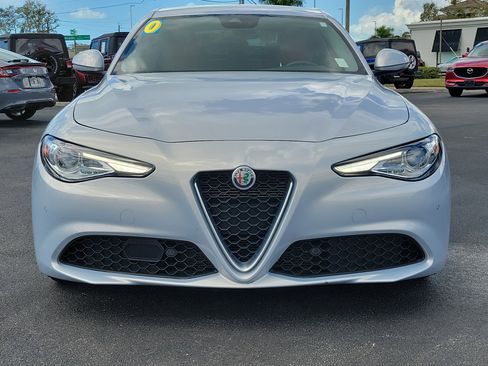 Used 2020 Alfa Romeo Giulia Ti w/ Active Blind Spot Package image 2