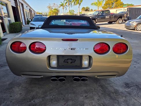 Used 2001 Chevrolet Corvette Convertible w/ Preferred Equipment Group2 image 5