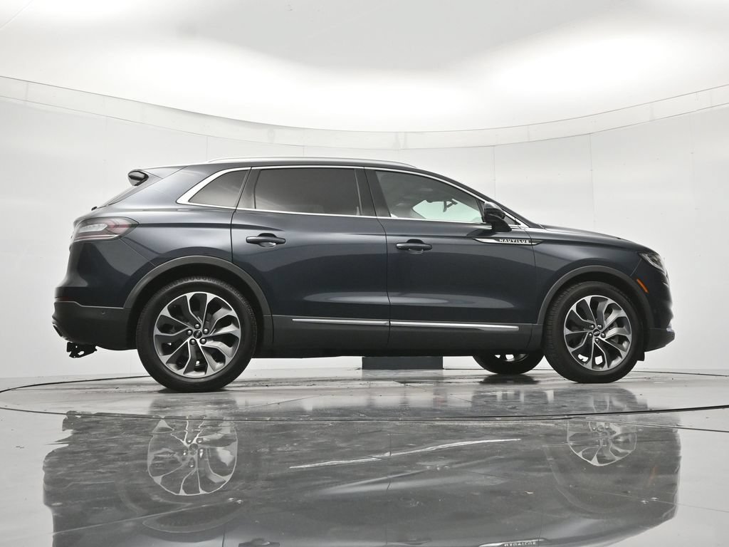Used 2021 Lincoln Nautilus Reserve w/ Equipment Group 201A FWD image 41