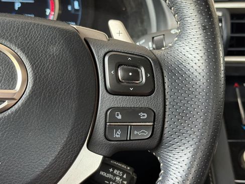 Used 2017 Lexus IS 350 F Sport w/ F Sport Package RWD image 27