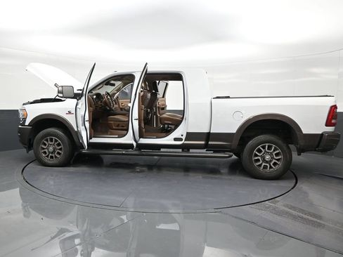 Used 2021 RAM 2500 Limited AWD/4WD image 30