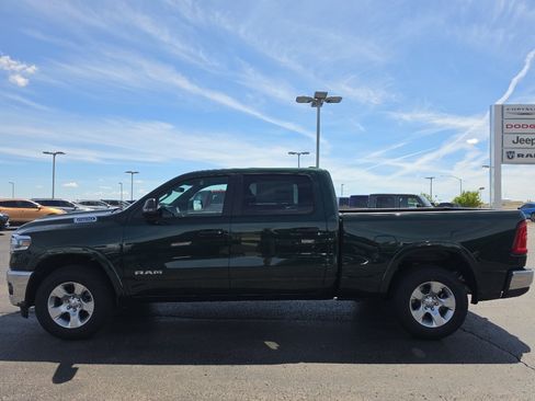 New 2026 RAM 1500 Big Horn AWD/4WD image 8