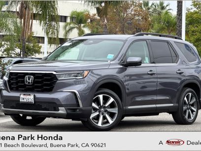 Used 2025 Honda Pilot Elite