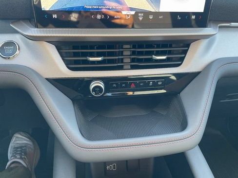 New 2026 Ford Explorer Active w/ Active Comfort Package RWD image 15