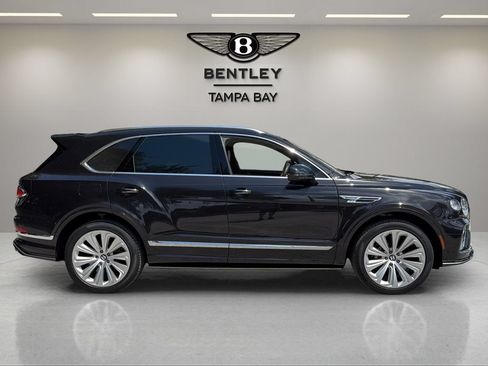 Certified 2023 Bentley Bentayga AWD/4WD image 9