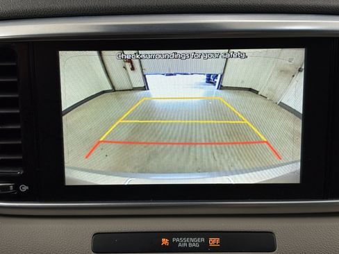Used 2021 Kia Sportage EX AWD/4WD image 15
