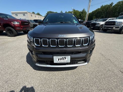 Certified 2023 Jeep Compass Limited AWD/4WD image 8