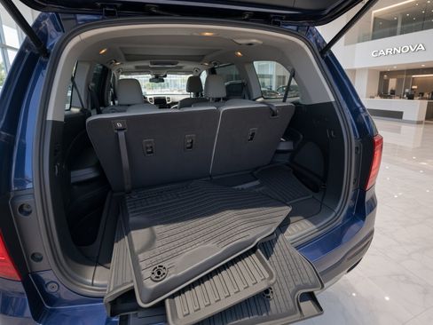 Used 2016 Honda Pilot Elite image 10