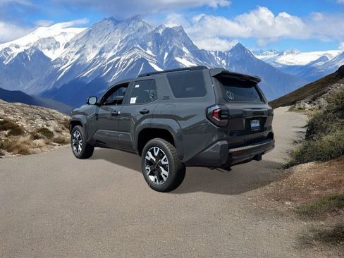 New 2026 Toyota 4Runner TRD Sport AWD/4WD image 3