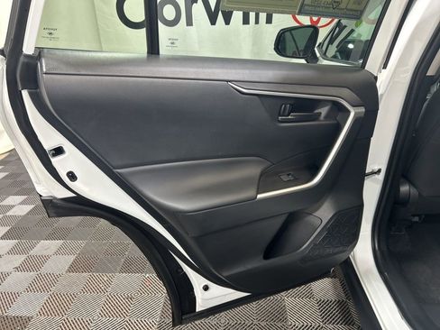 Used 2025 Toyota RAV4 LE image 18