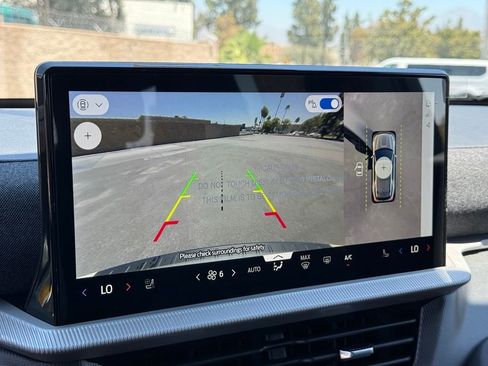 New 2026 Ford Explorer ST-Line w/ ST-Line Street Pack RWD image 10