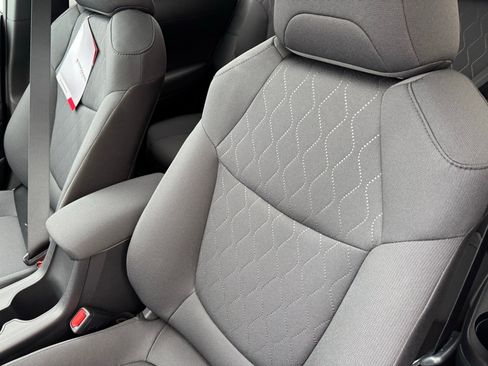 Used 2026 Toyota Corolla Cross LE w/ Moonroof Package image 20