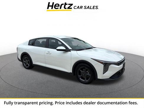 Used 2025 Kia K4 FWD image 1