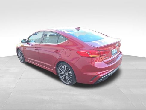 Used 2017 Hyundai Elantra Sport w/ Sport Premium Package 06 FWD image 4
