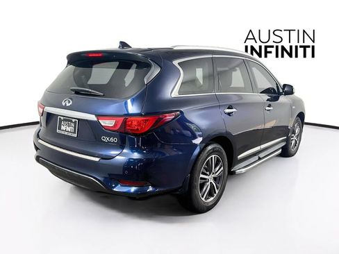 Certified 2017 INFINITI QX60 Luxe w/ Premium Plus Package AWD/4WD image 9