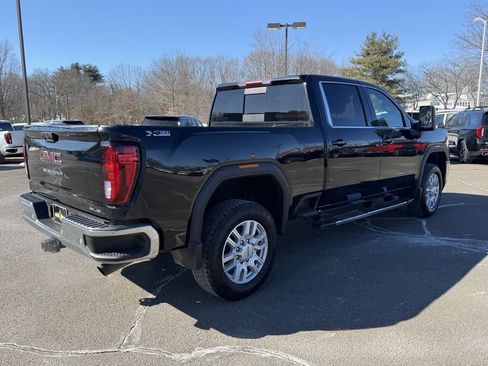 Used 2021 GMC Sierra 2500 SLE w/ SLE Value Package; image 5