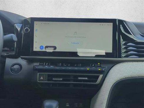 Certified 2025 Toyota Camry XLE FWD image 17