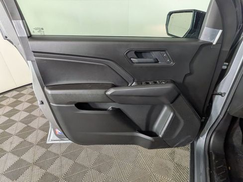 New 2026 Chevrolet Colorado ZR2 w/ Technology Package AWD/4WD image 13