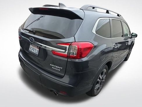 Used 2023 Subaru Ascent Limited w/ Technology Package image 4