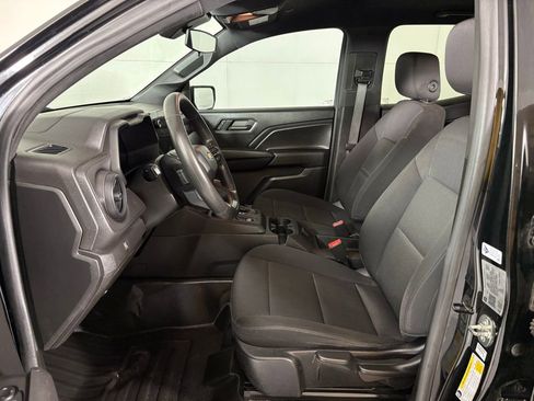 Used 2023 Chevrolet Colorado W/T RWD image 18
