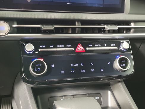 New 2025 Hyundai Santa Cruz SEL image 16