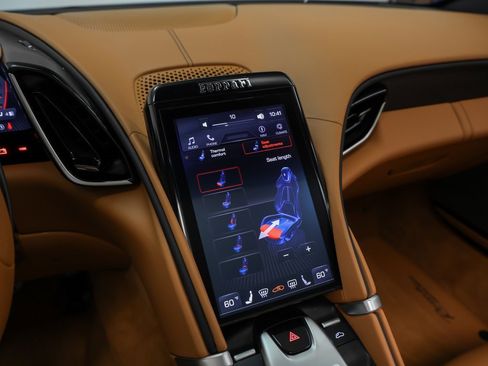 Certified 2025 Ferrari Roma Spider image 58