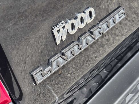 Used 2021 RAM 1500 Laramie w/ Laramie Southwest Edition AWD/4WD image 11