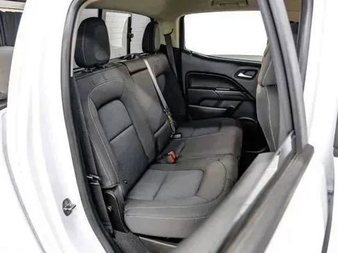 Used 2022 Chevrolet Colorado LT w/ LT Convenience Package image 42