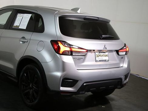 Used 2023 Mitsubishi Outlander Sport LE AWD/4WD image 11