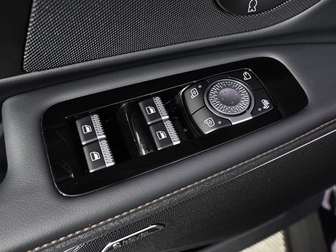 New 2026 Lincoln Nautilus Reserve AWD/4WD image 23