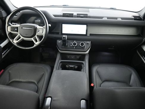 Used 2023 Land Rover Defender 110 S image 22