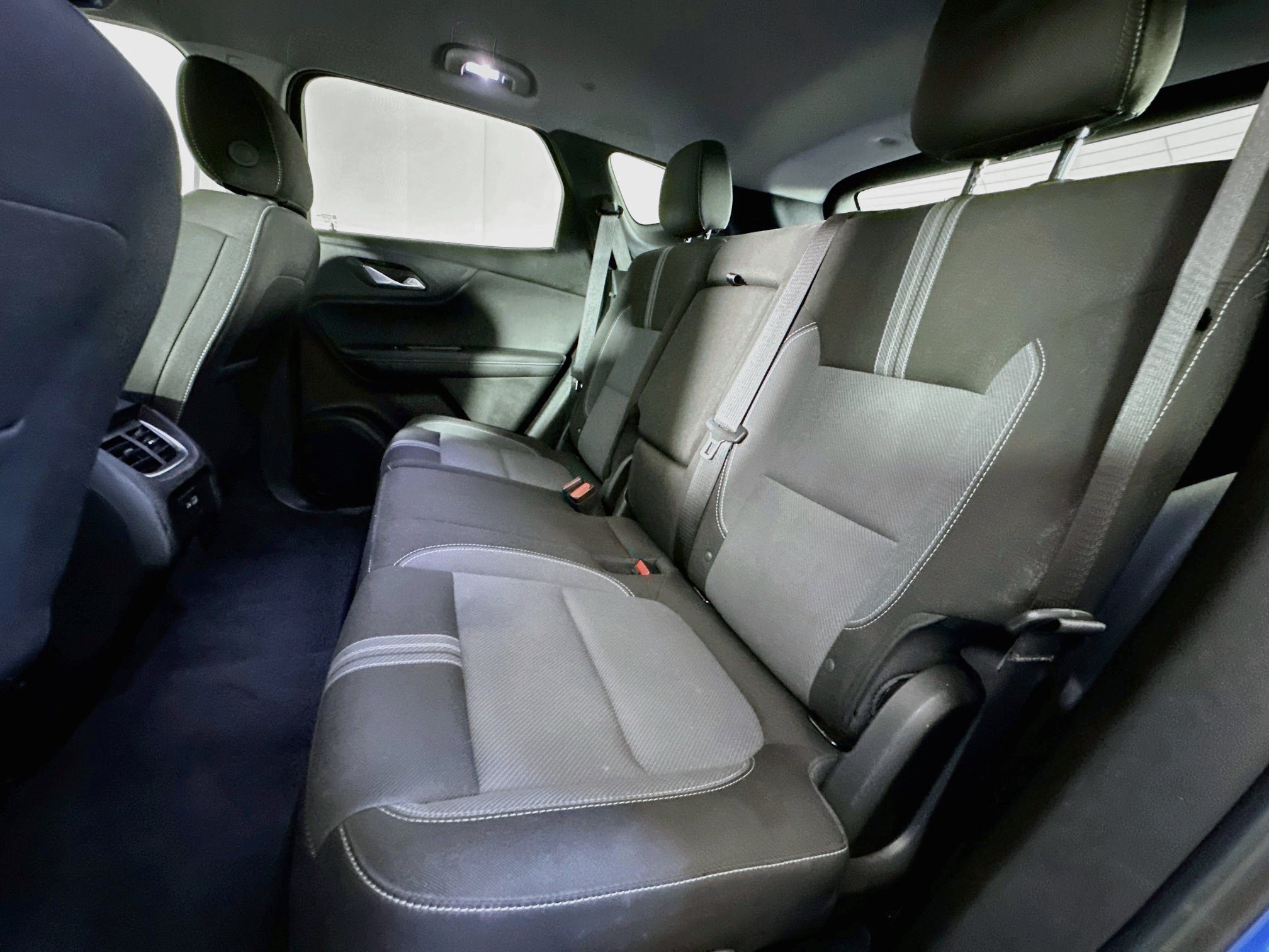 Used 2026 Chevrolet Blazer LT FWD image 28
