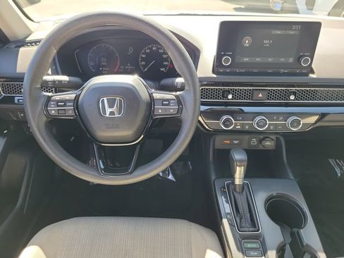 Used 2023 Honda Civic LX image 4