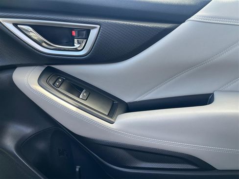 Used 2019 Subaru Forester Limited image 21