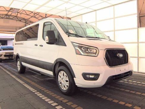 Used 2023 Ford Transit 350 XLT RWD image 7