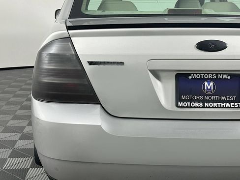 Used 2008 Ford Taurus SEL FWD image 21