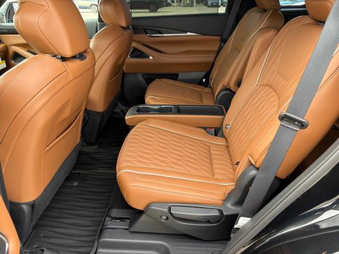 Used 2026 INFINITI QX60 Autograph w/ Dark Cargo Package image 11