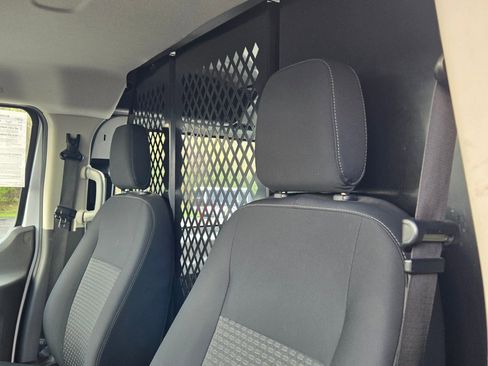 Used 2024 Ford Transit 250 Low Roof w/ Exterior Upgrade Package RWD image 18