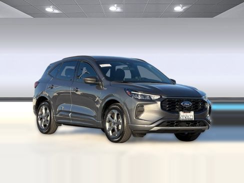 Used 2024 Ford Escape ST-Line w/ Tech Pack #1 image 6