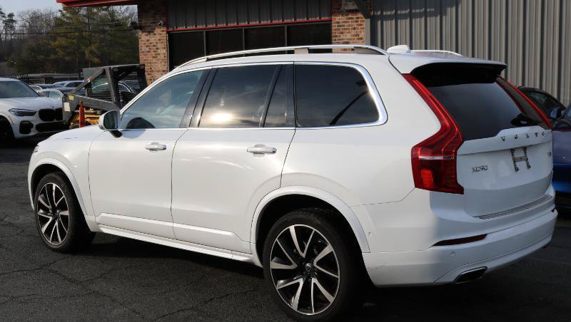 Used 2018 Volvo XC90 T6 Momentum w/ Convenience Package AWD/4WD image 4