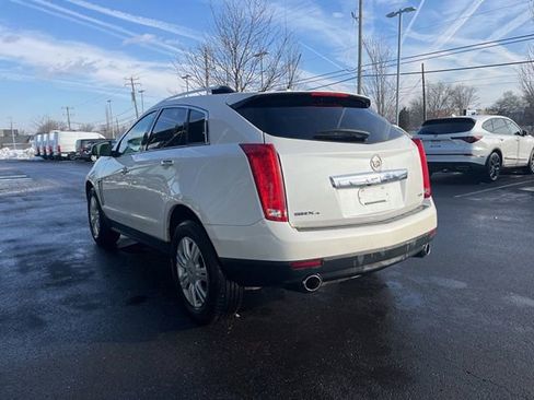 Used 2016 Cadillac SRX Luxury w/ Driver Awareness Package image 5