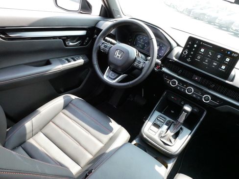 Certified 2026 Honda CR-V Sport Touring image 9