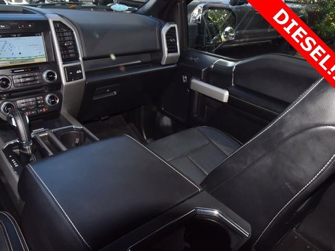Used 2018 Ford F150 Lariat w/ Equipment Group 502A Luxury image 17