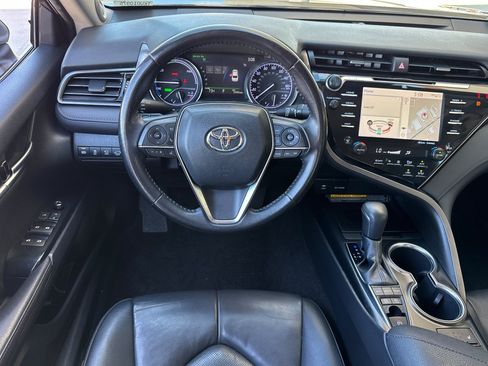 Used 2019 Toyota Camry XLE w/ Driver Assist Package FWD image 29