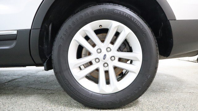 Used 2014 Ford Explorer XLT AWD/4WD image 19